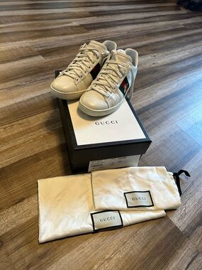 Gucci Ace Sneakers with Bee